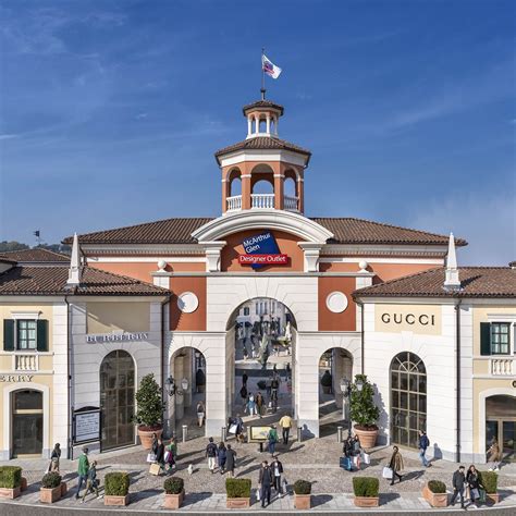 fendi italia outlet serravalle scrivia|Boutique FENDI Serravalle Designer Outlet Serravalle Scrivia.